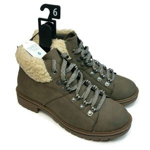 Time And Tru Memory Foam Lace Up Ankle Hiker Boots